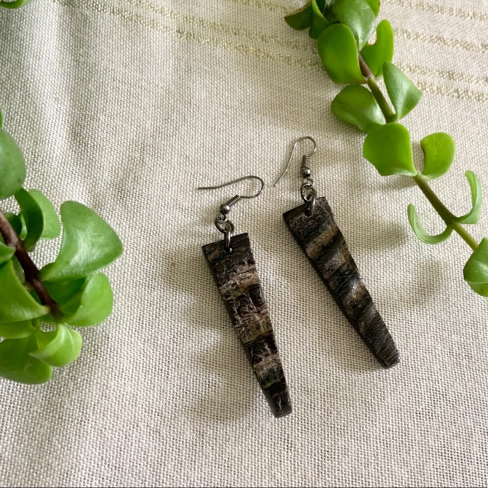 Distressed Wooden Geometric Dangle Earrings